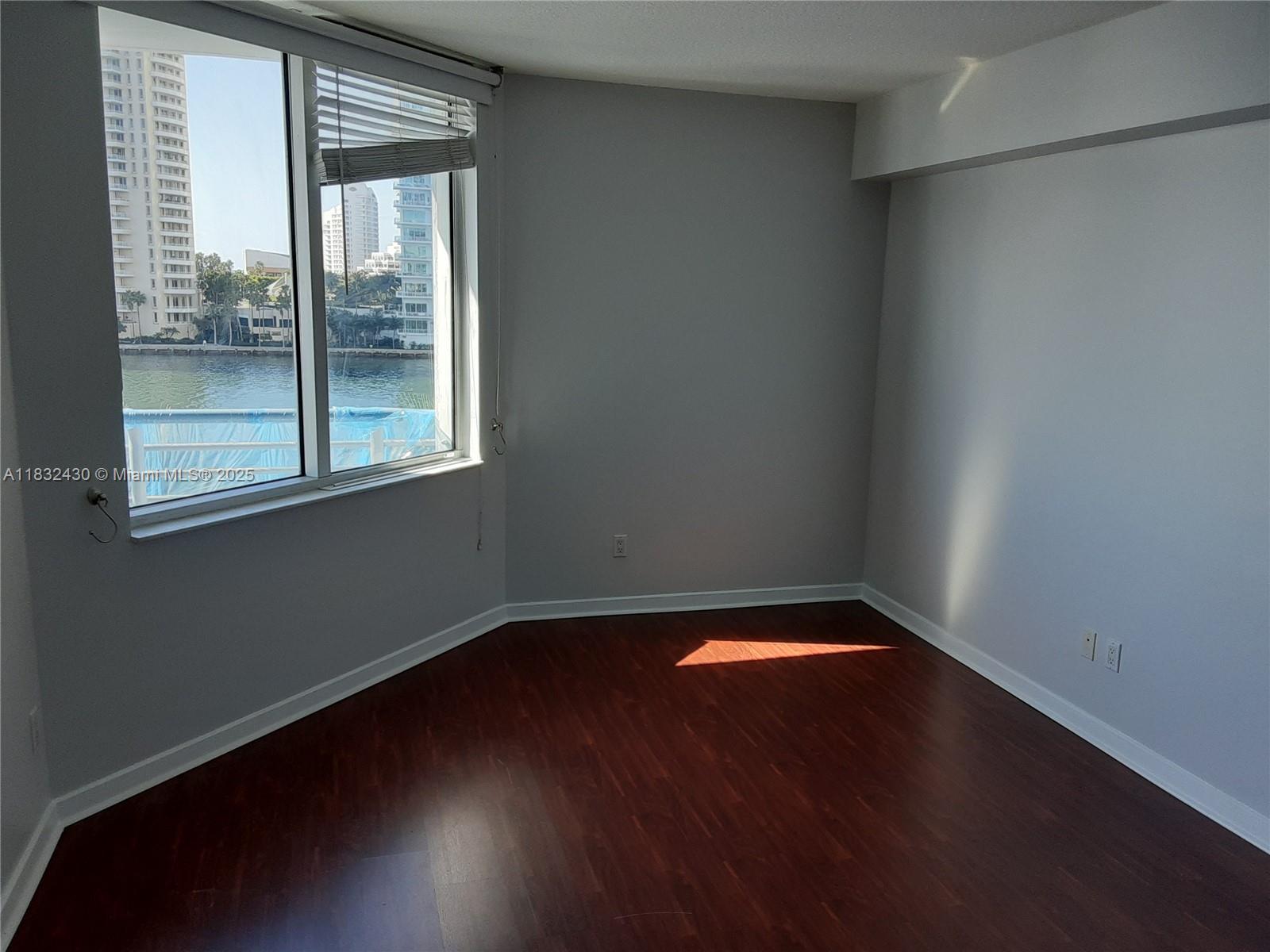 335 S Biscayne Blvd #505, Miami FL 33131