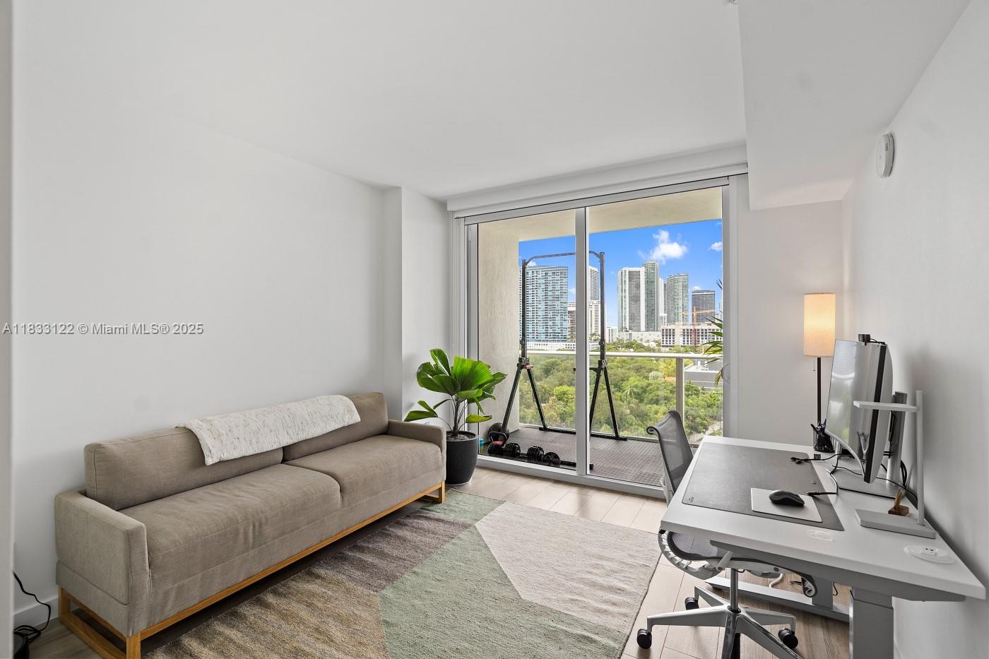 4250 Biscayne Blvd #1218, Miami FL 33137