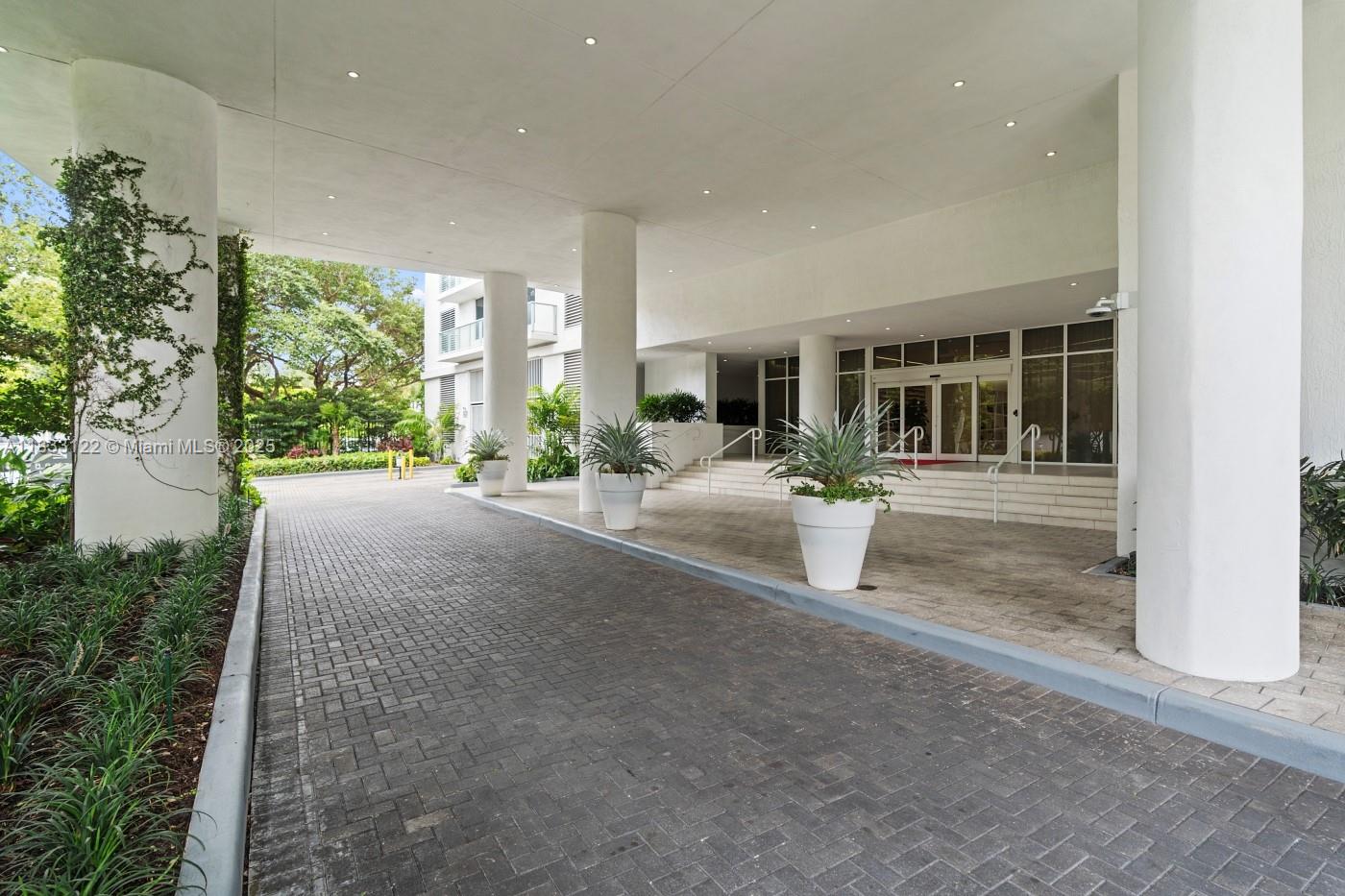 4250 Biscayne Blvd #1218, Miami FL 33137