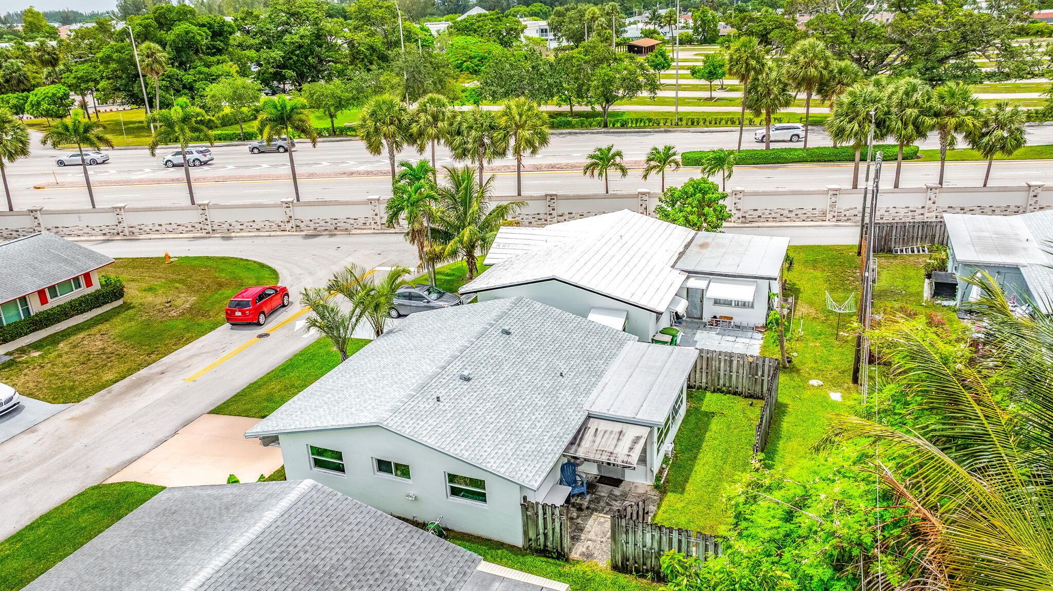 Photo 29 of home located at 4902 NW 27 Way, Tamarac FL