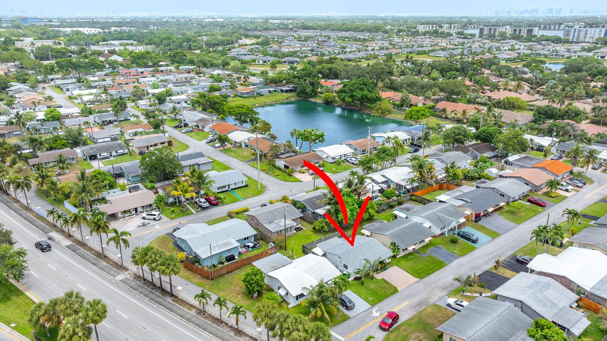 Photo 34 of home located at 4902 NW 27 Way, Tamarac FL