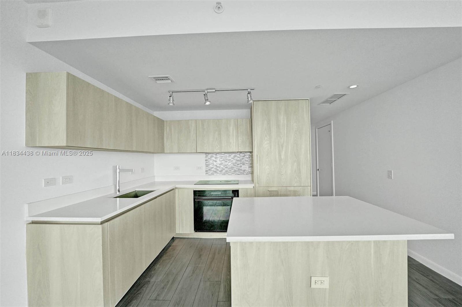 3131 NE 7th Ave #706, Miami FL 33137