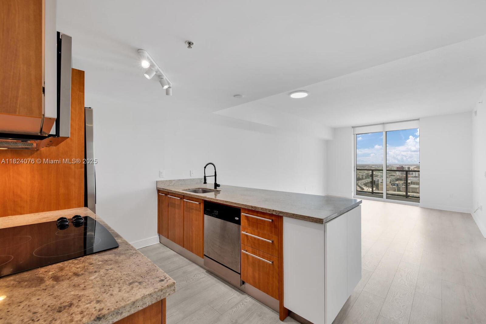 185 7th St Unit 2703, Miami, Florida 33130