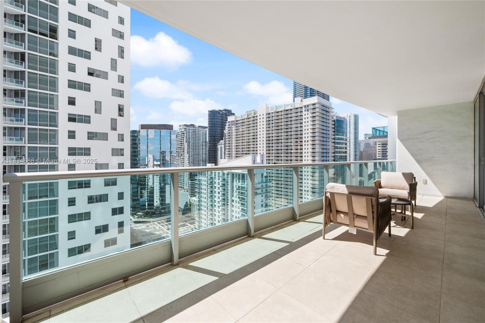 1331 Brickell Bay Dr #2705, Miami FL 33131