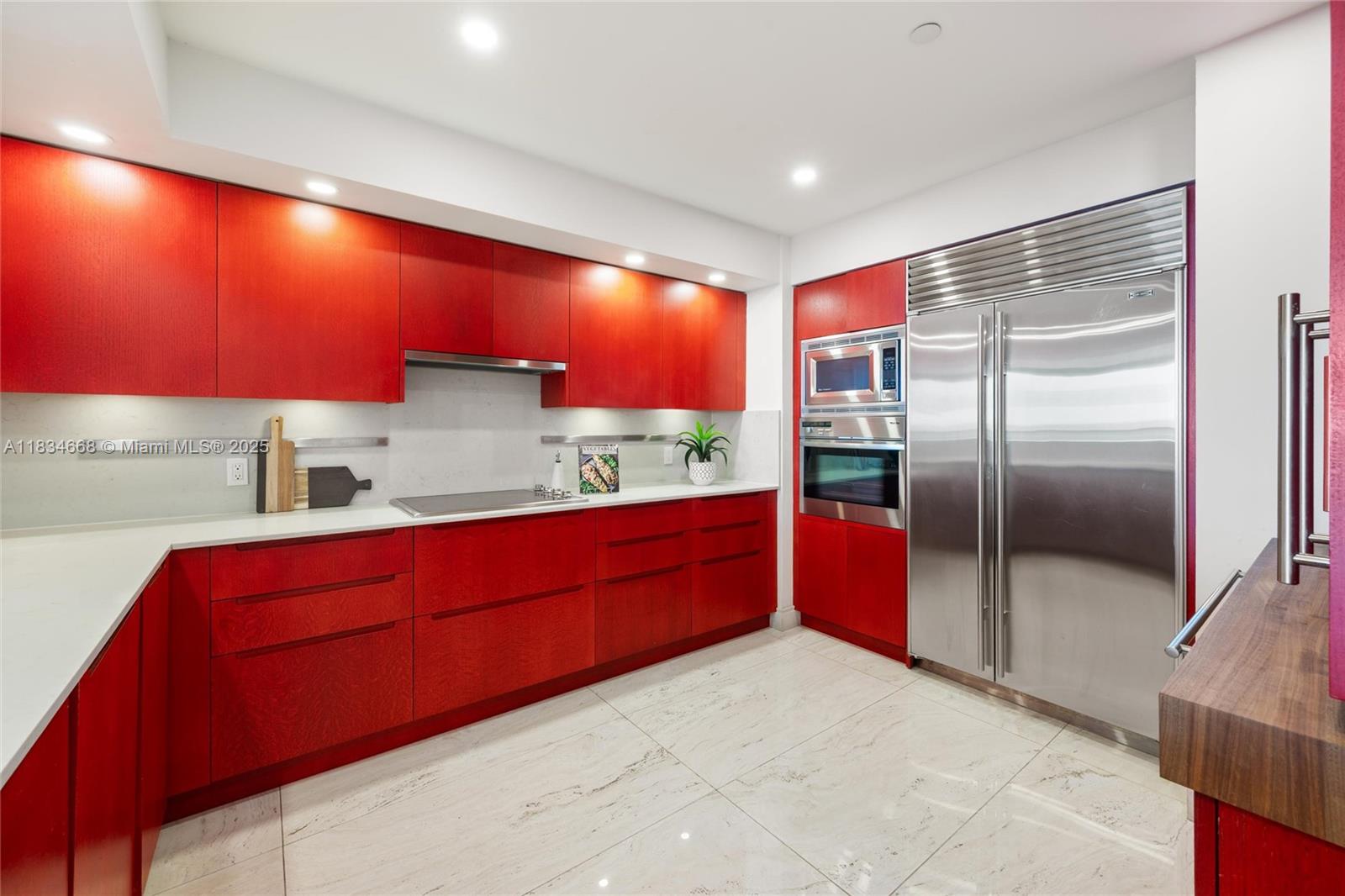 1331 Brickell Bay Dr #2705, Miami FL 33131
