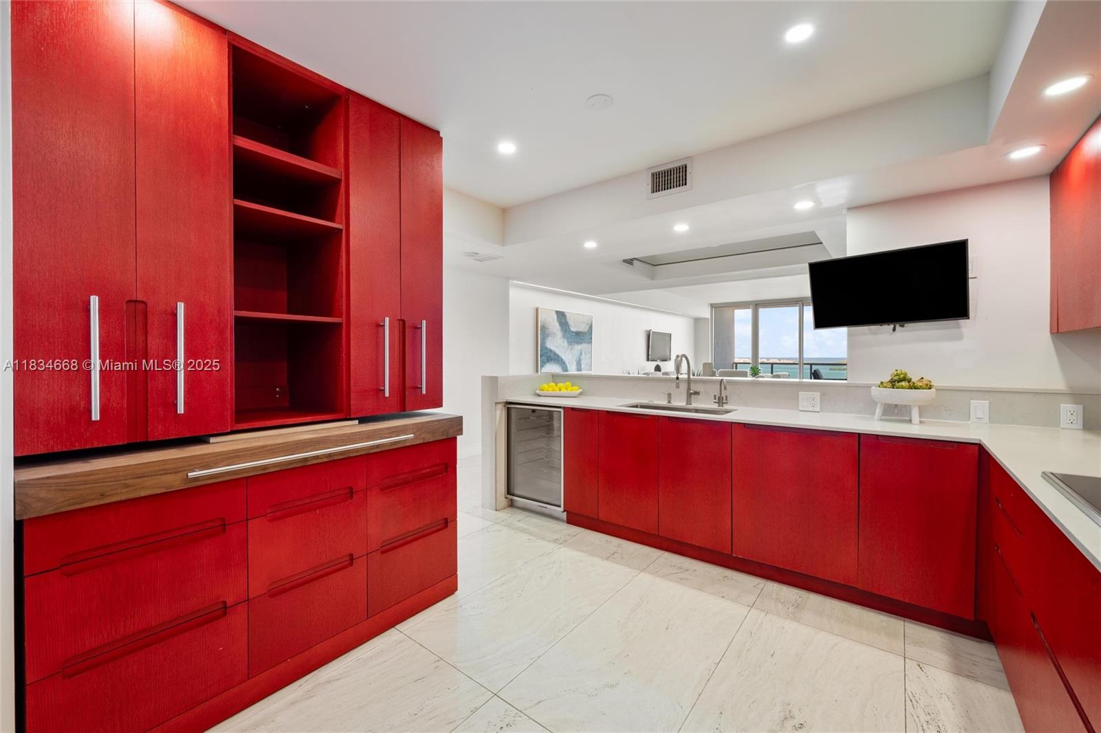 1331 Brickell Bay Dr #2705, Miami FL 33131