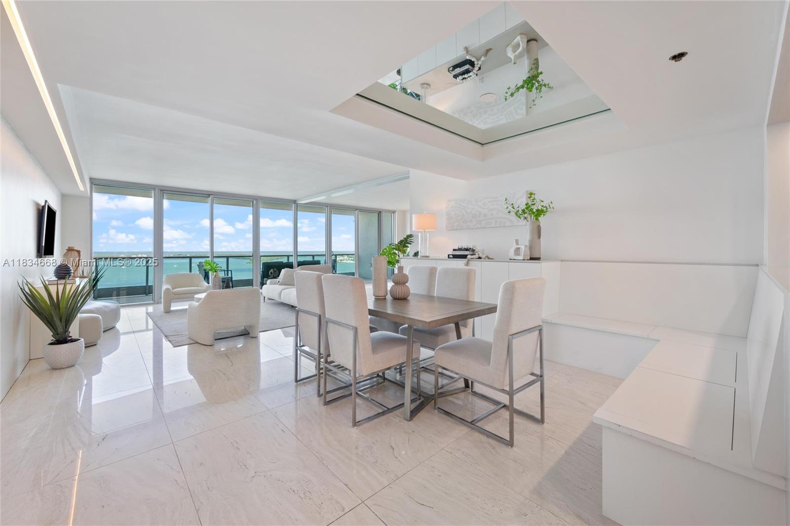 1331 Brickell Bay Dr #2705, Miami FL 33131
