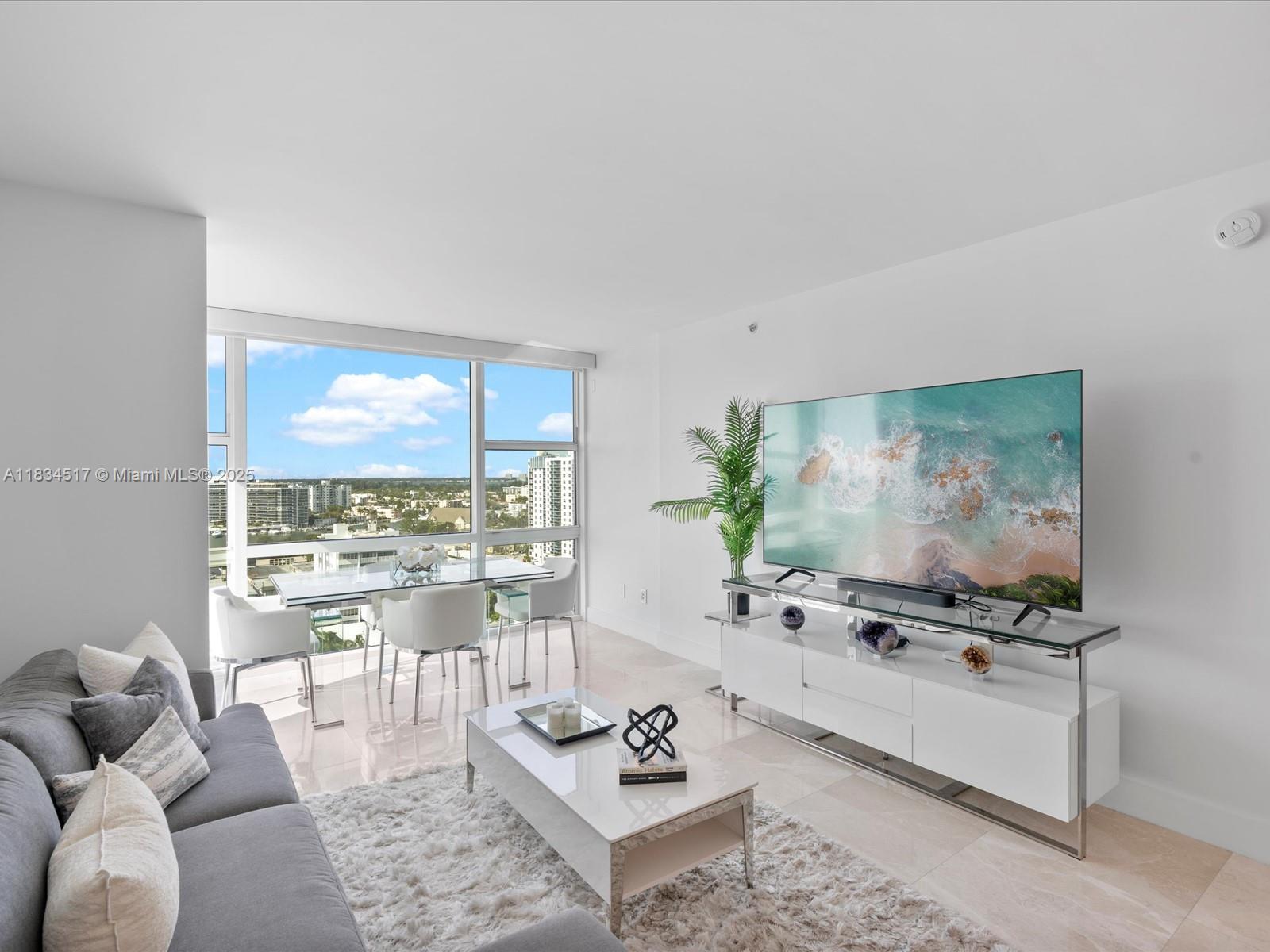 6801 Collins Ave #1402 Door (1412 Legal), Miami Beach FL 33141