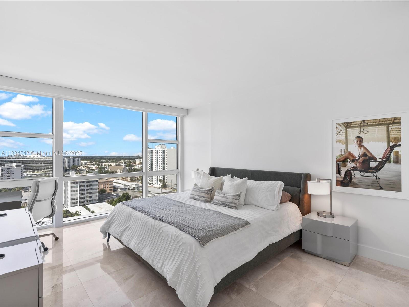 6801 Collins Ave #1402 Door (1412 Legal), Miami Beach FL 33141