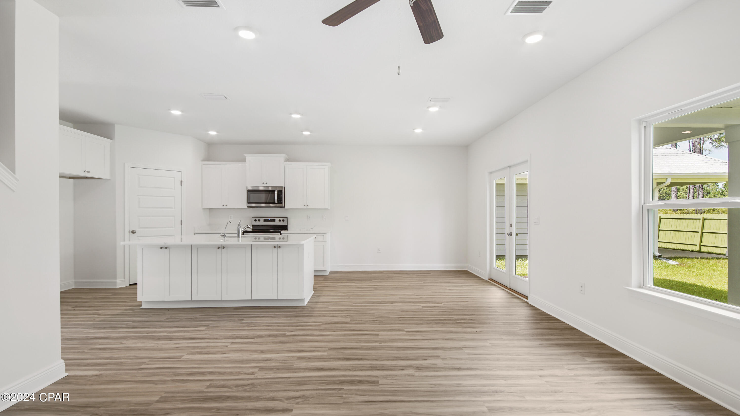 Image 8 For 465 Wolcott Way