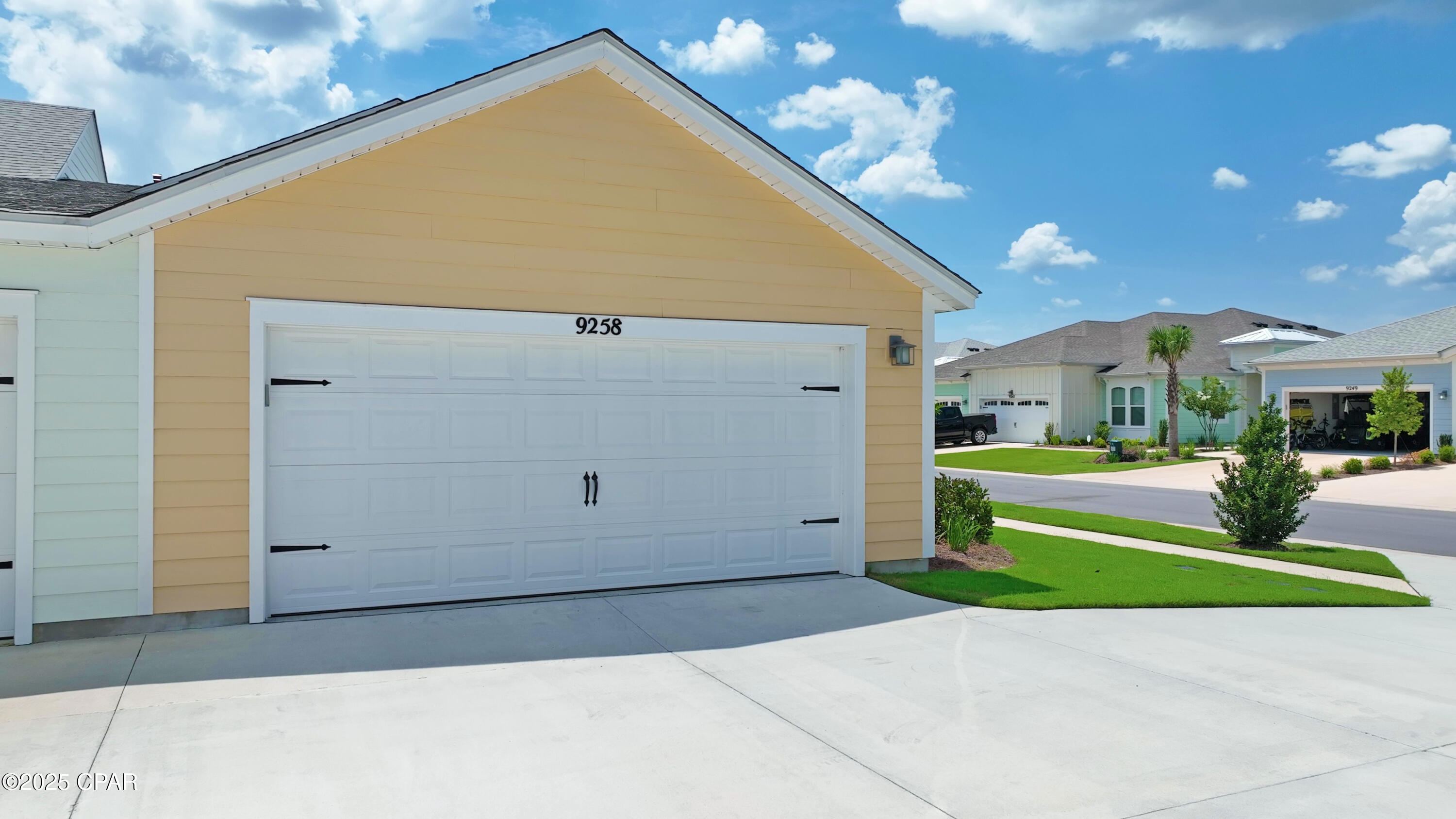 Image 10 For 9258 Cool Breeze Drive