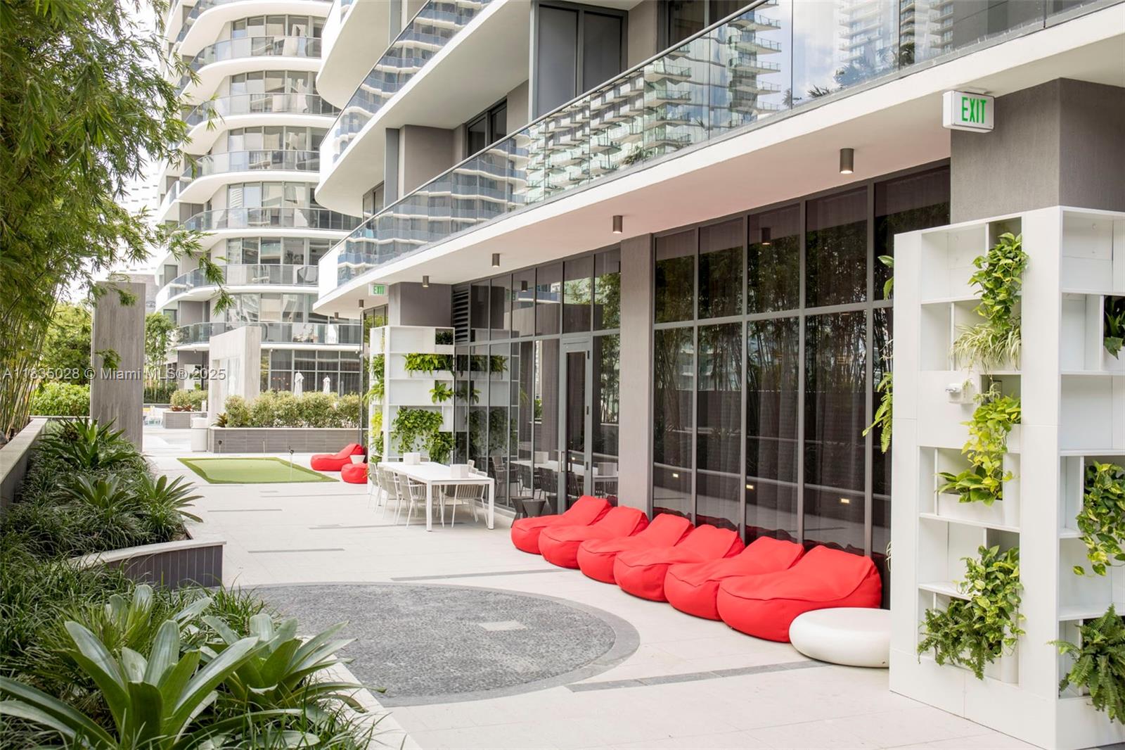 Condo for Rent in Miami, FL