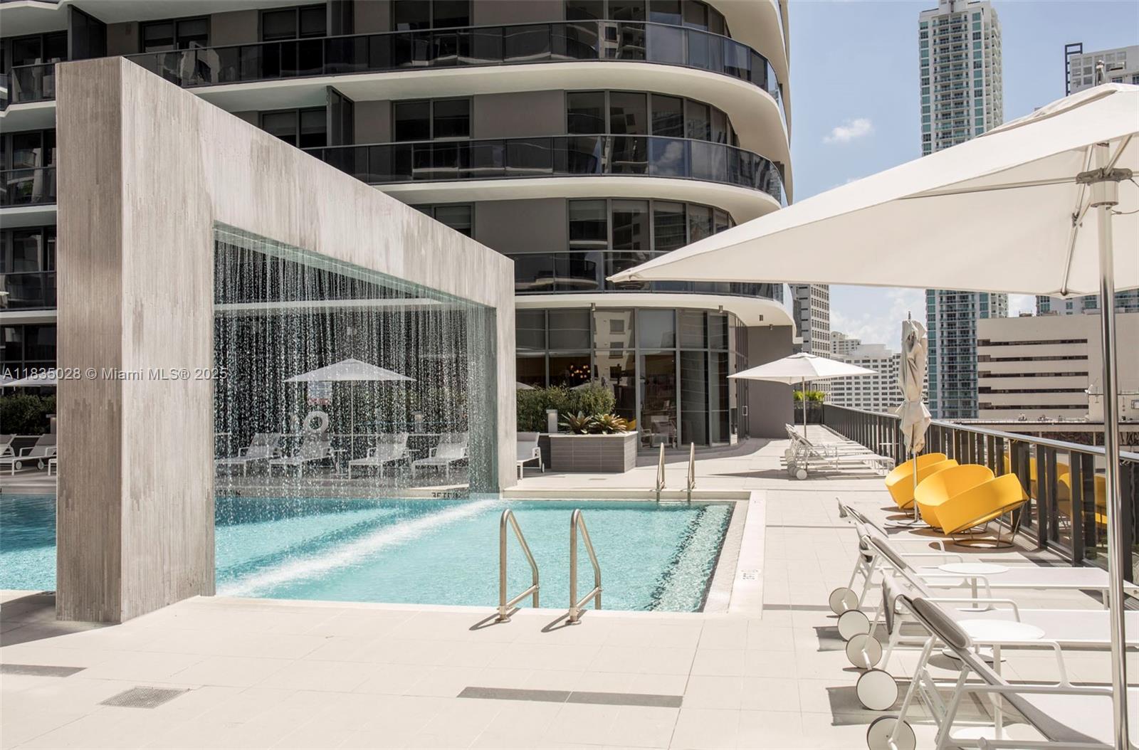 55 SW 9 #3008, Miami FL 33130