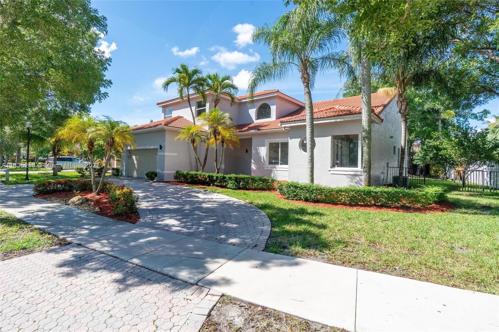 531 Stonemont Dr, Weston, Florida image 32