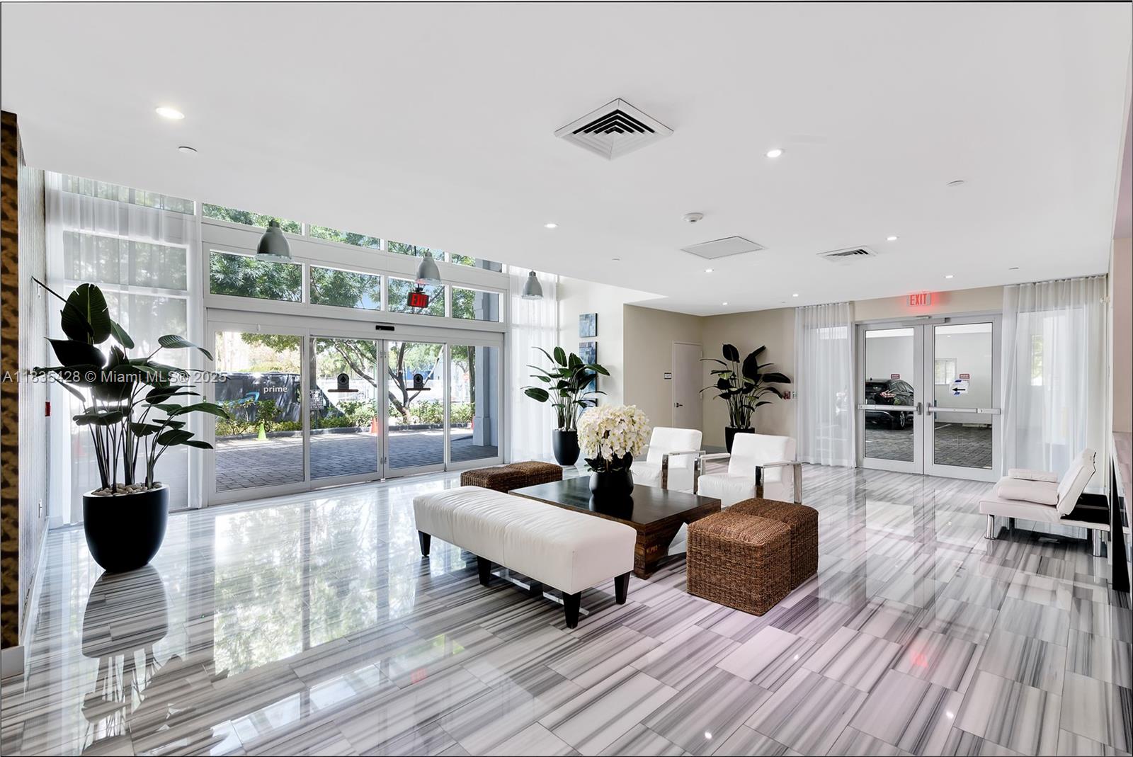 3030 NE 188th St #603, Aventura FL 33180