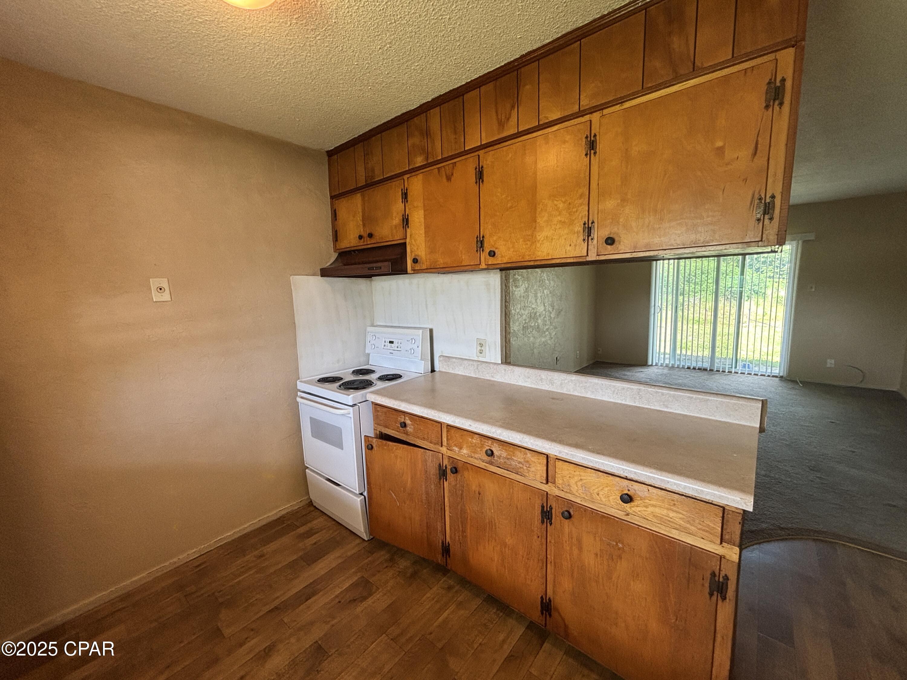 Image 3 For 2542 Lisenby Avenue