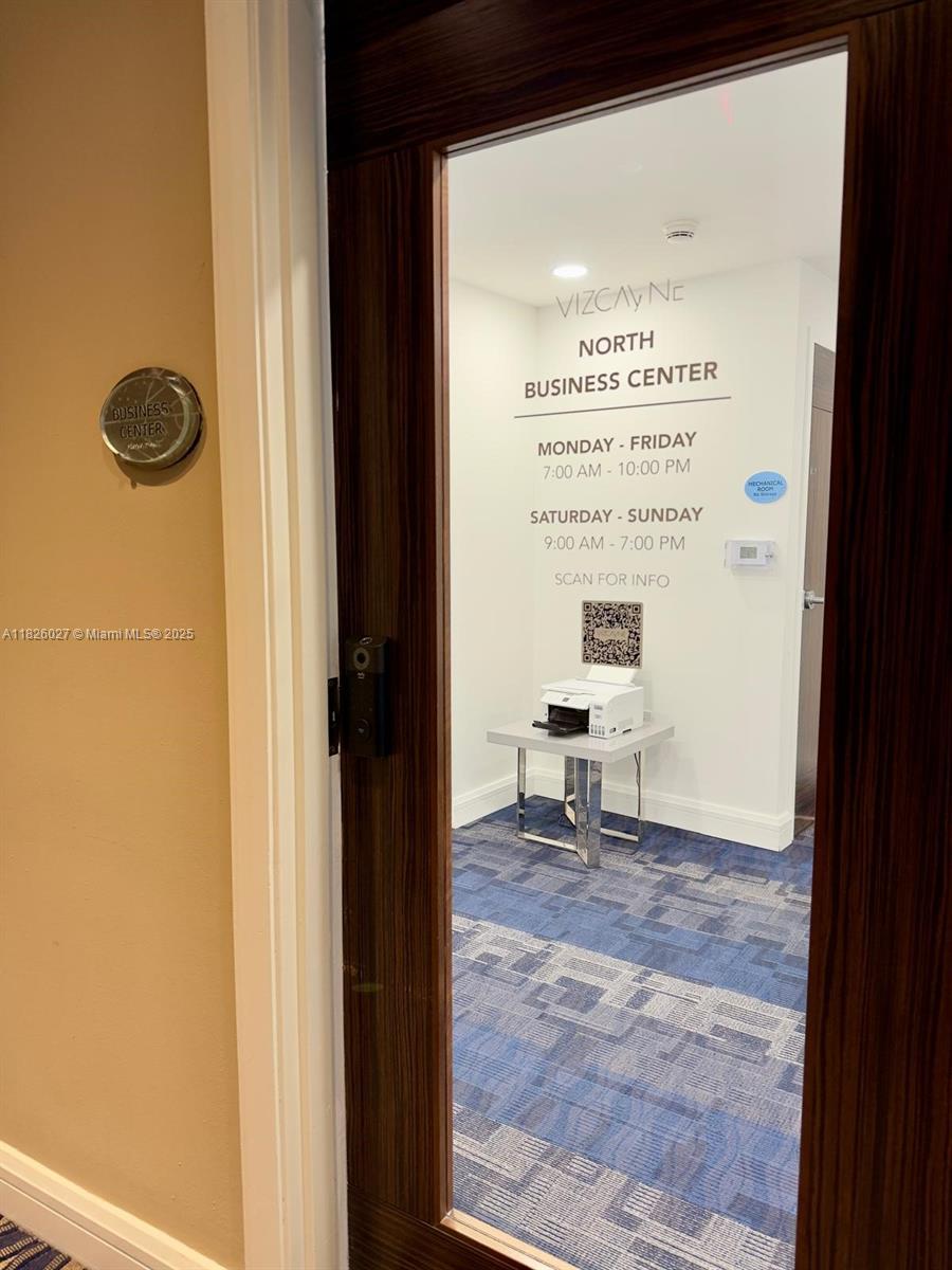 244 Biscayne Blvd #2305, Miami FL 33132