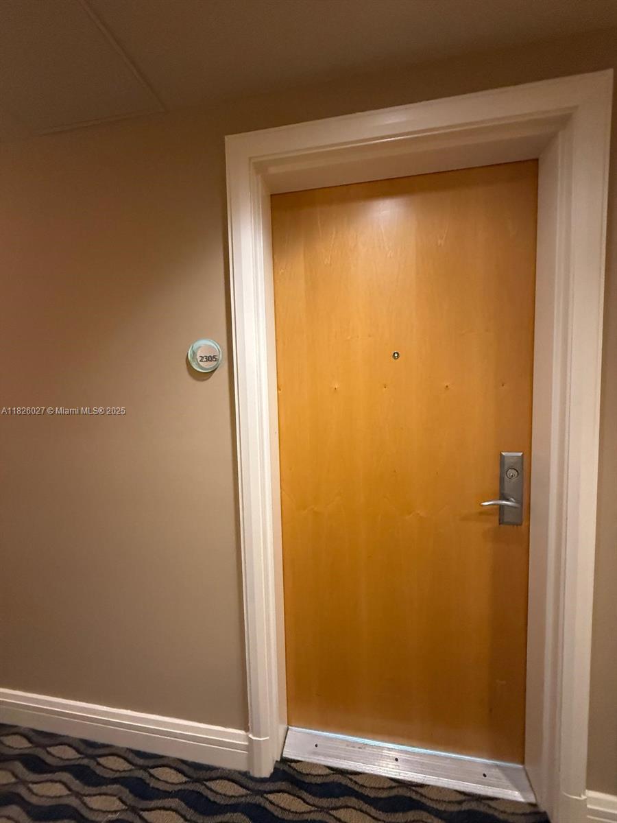 244 Biscayne Blvd #2305, Miami FL 33132
