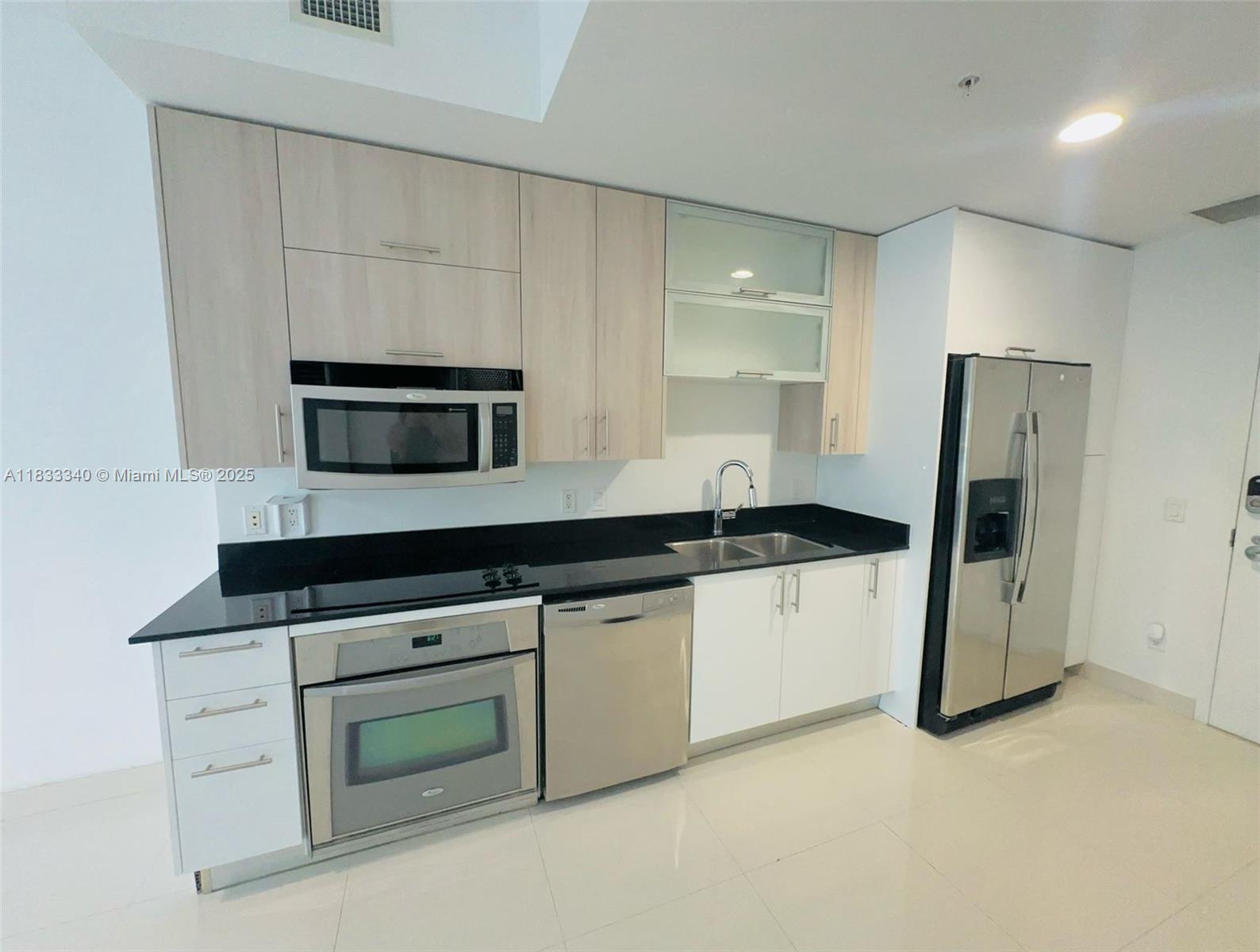 60 SW 13th St #2618, Miami FL 33130