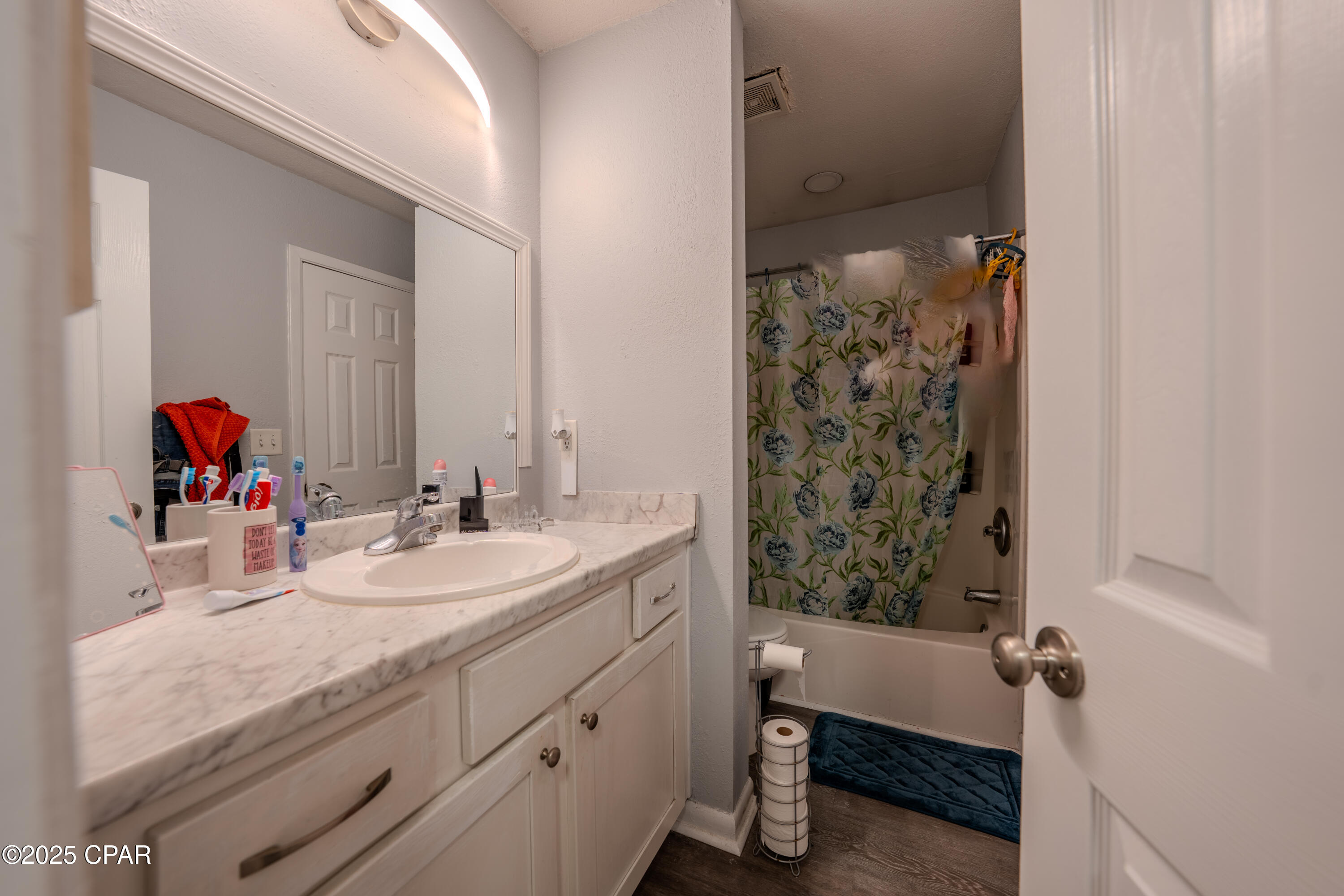 Image 12 For 3744 9th Street 3746,3748,