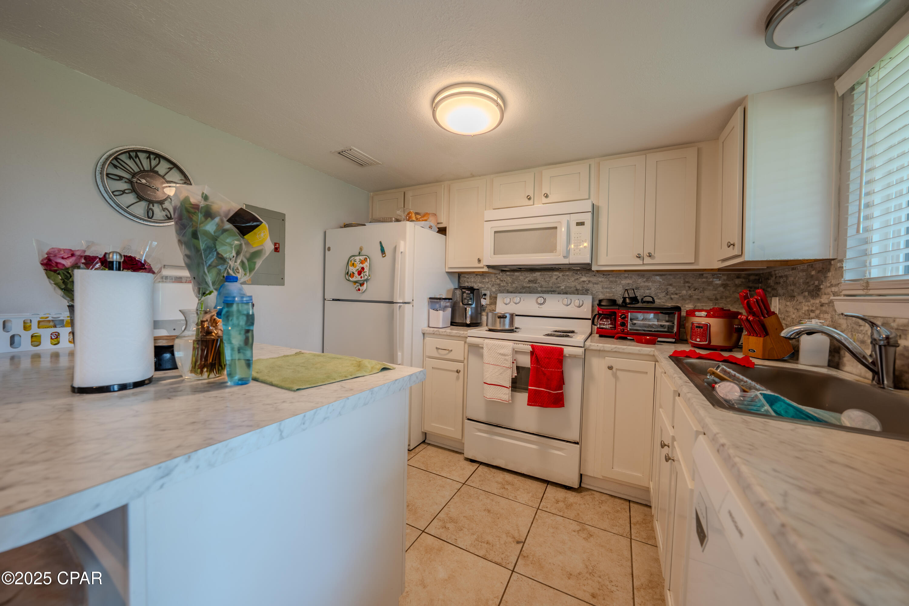 Image 2 For 3744 9th Street 3746,3748,