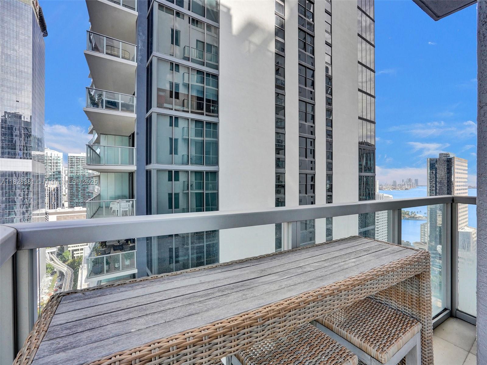 1050 Brickell Ave #2820, Miami FL 33131