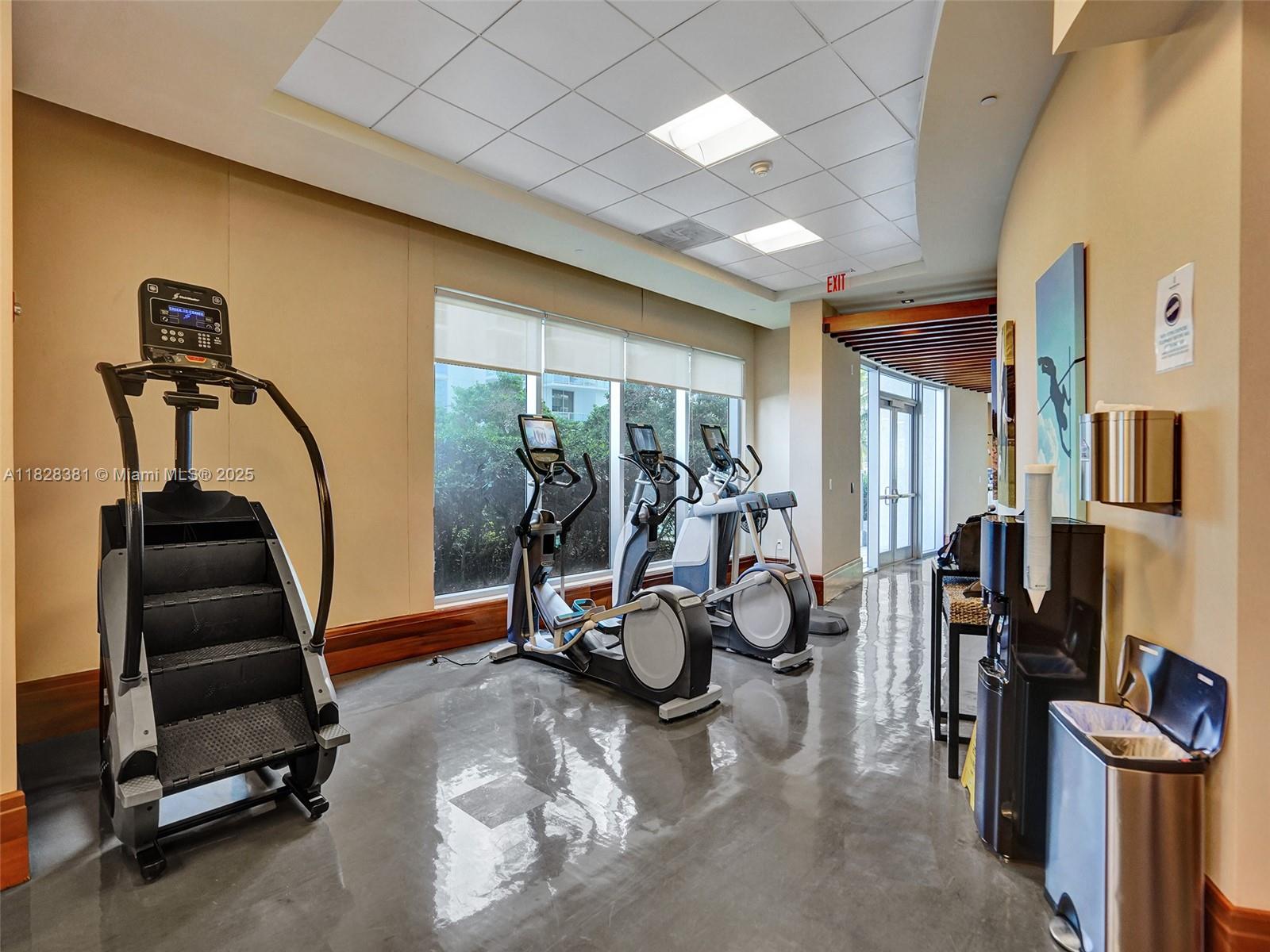 1050 Brickell Ave #2820, Miami FL 33131