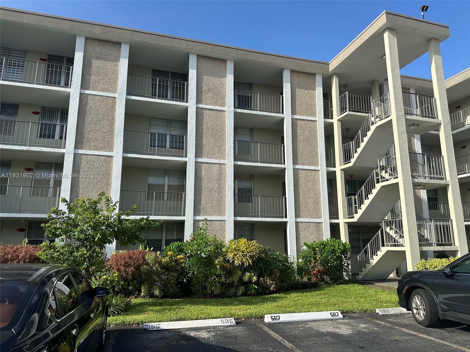 Cypress Chase Condo No 1