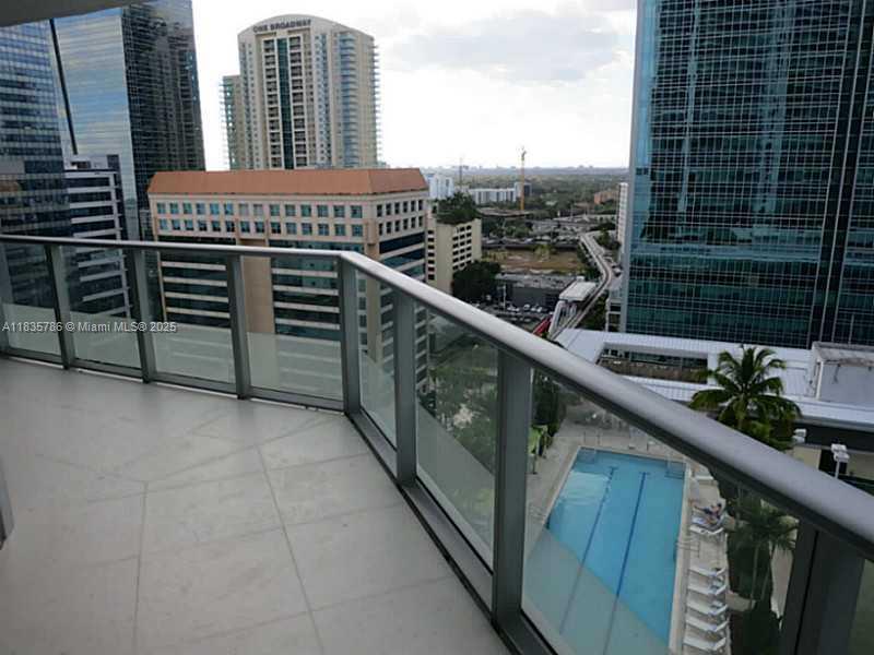 1300 BRICKELL BAY DR #1902, Miami FL 33131
