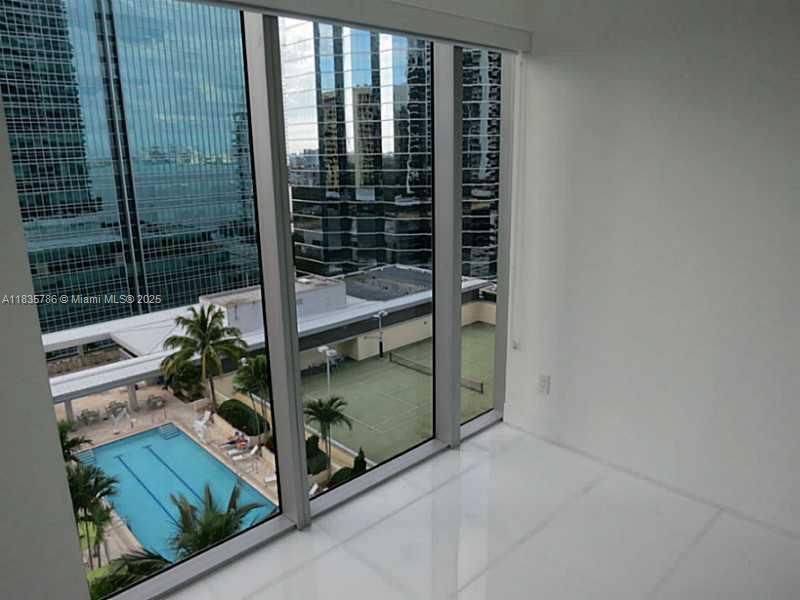 1300 BRICKELL BAY DR #1902, Miami FL 33131