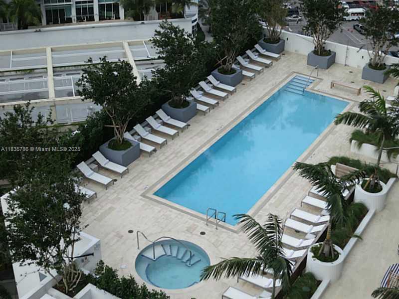 1300 BRICKELL BAY DR #1902, Miami FL 33131