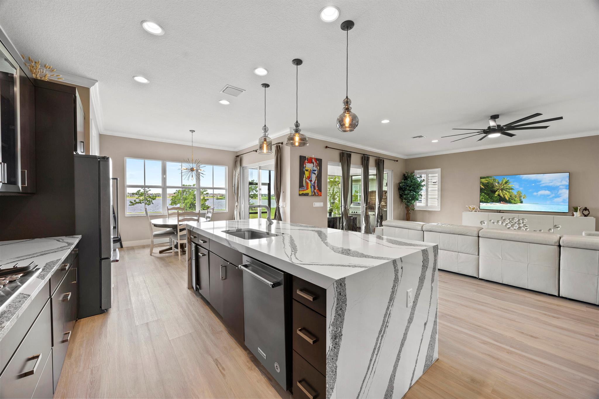 Homes for sale in Loxahatchee, FL | 953 Hookline Circle, Loxahatchee, FL 33470 | MLS# R11105531