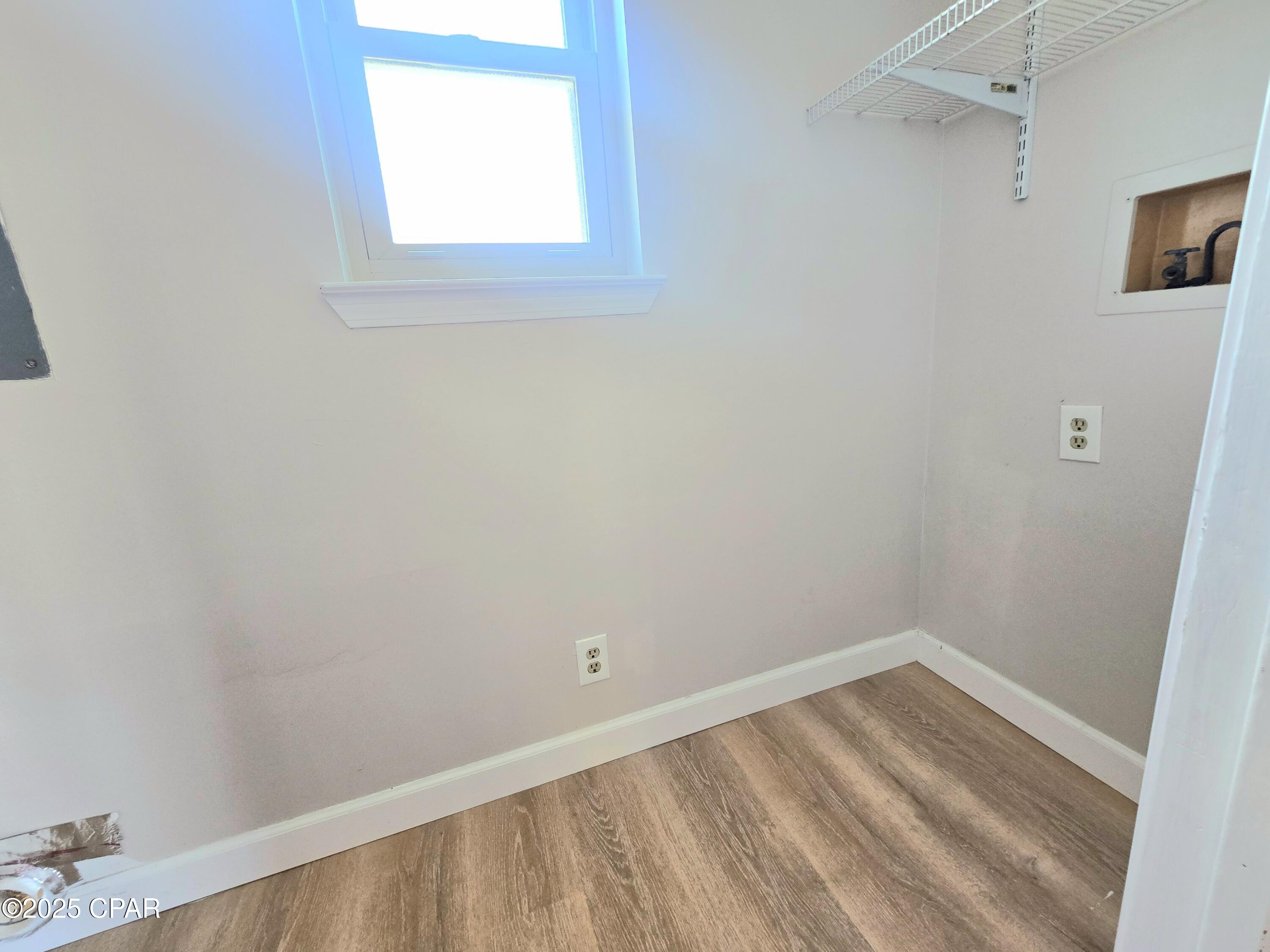 Image 19 For 1520 Belmont Boulevard