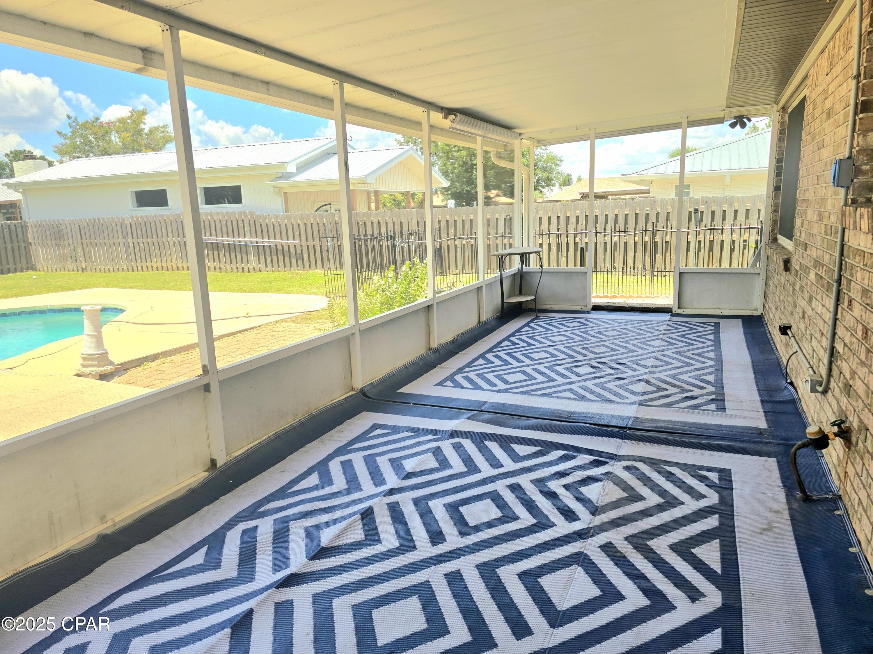 Image 22 For 1520 Belmont Boulevard