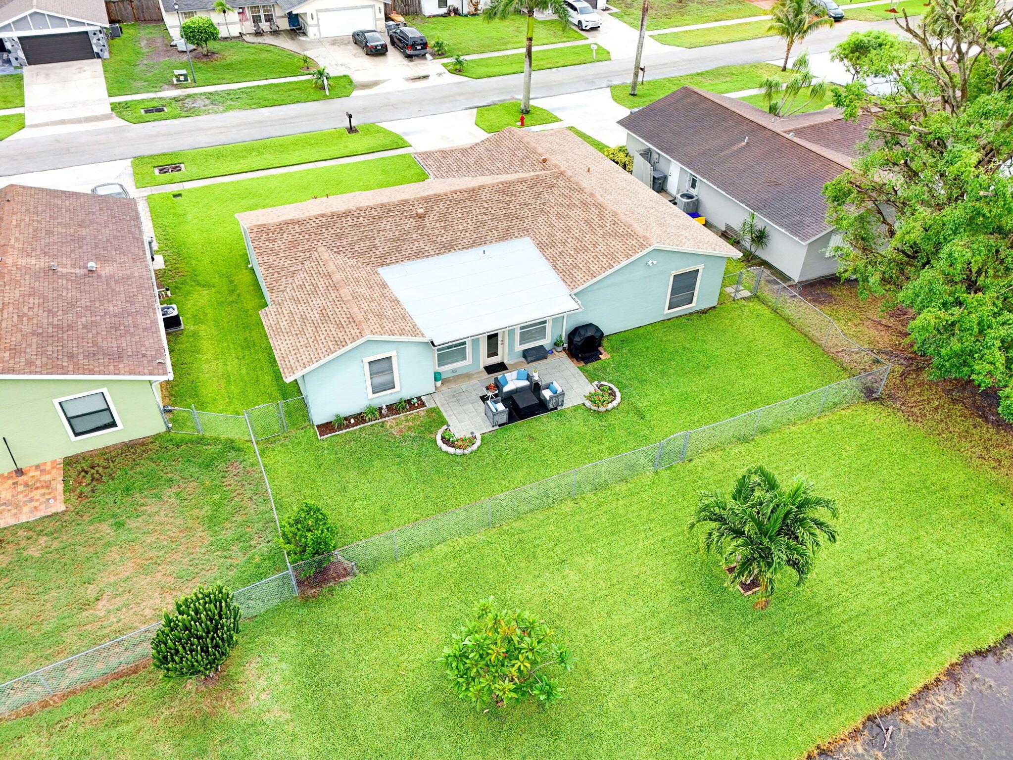 Homes for sale in Boynton Beach, FL | 8443 Raymond Dr, Boynton Beach, FL 33472 | MLS# R11105639