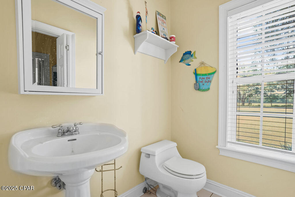 1674 Lovewood Road, Cottondale, Florida image 23