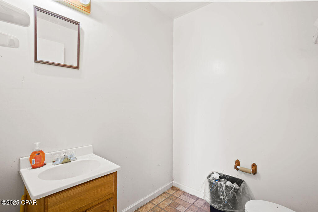Image 40 For 1674 Lovewood Road