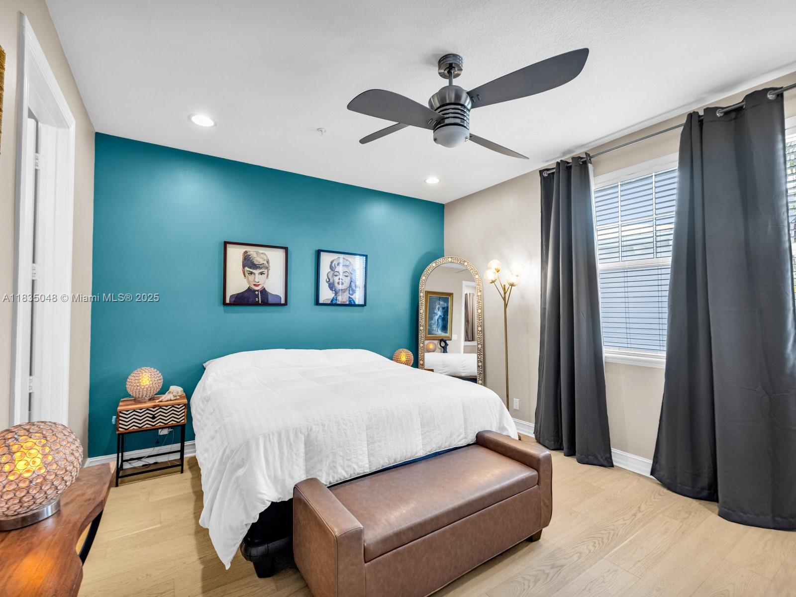 2249 NE 9th Ave, Wilton Manors, Florida image 32