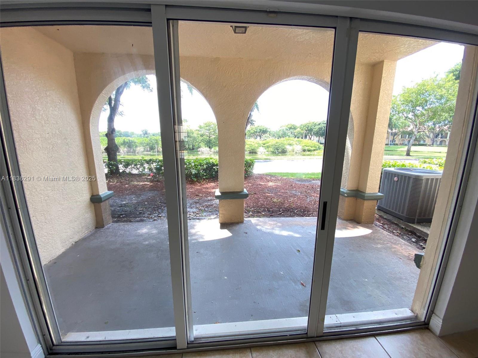 2452 Centergate Dr #103, Miramar, Florida image 13