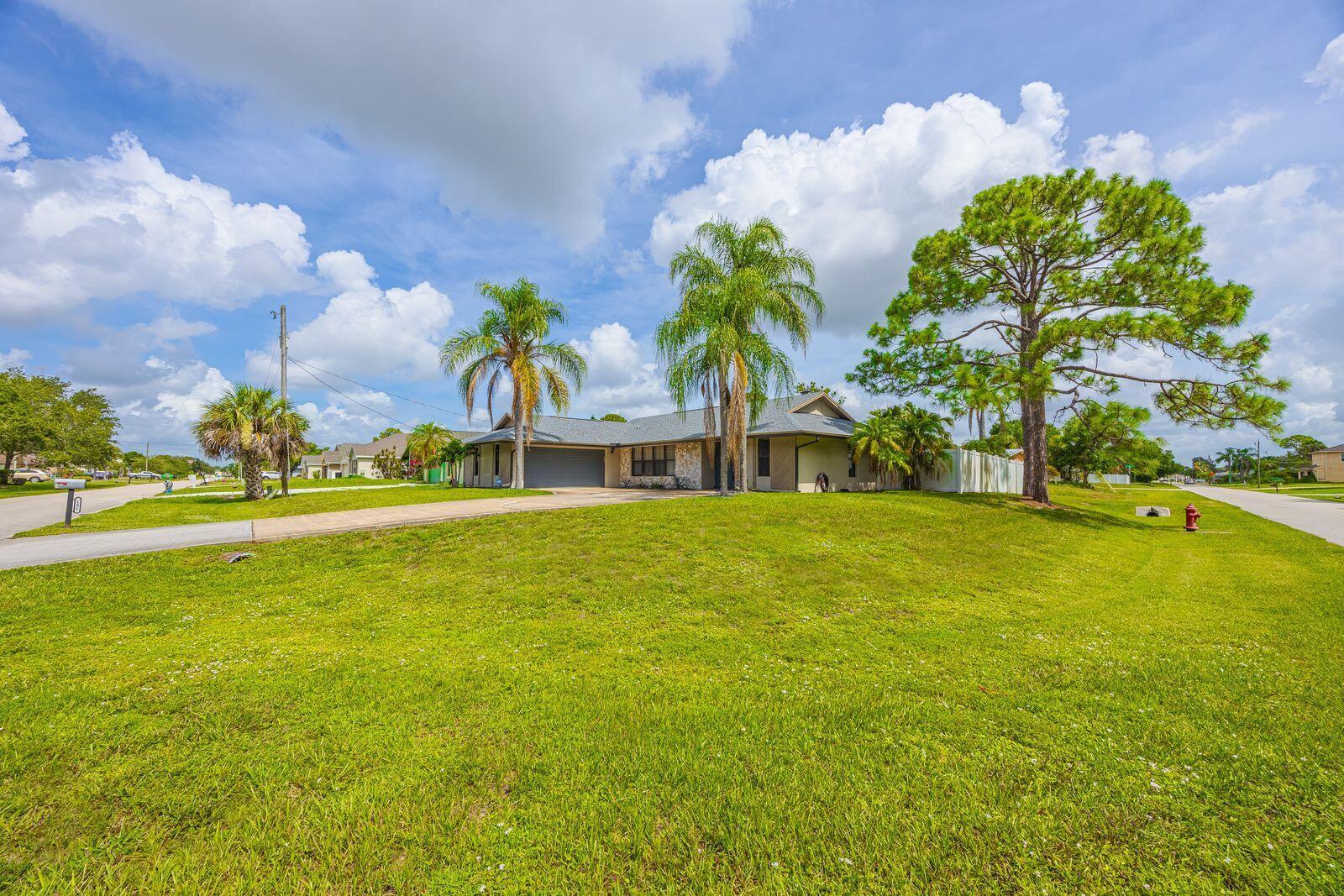 Homes for sale in Port St Lucie, FL | 101 Sw Chapman Avenue, Port St Lucie, FL 34984 | MLS# R11105687