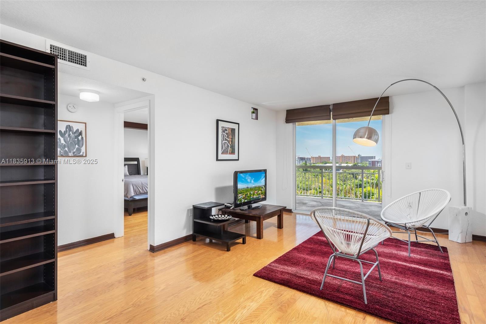 Seybold Pointe Condo