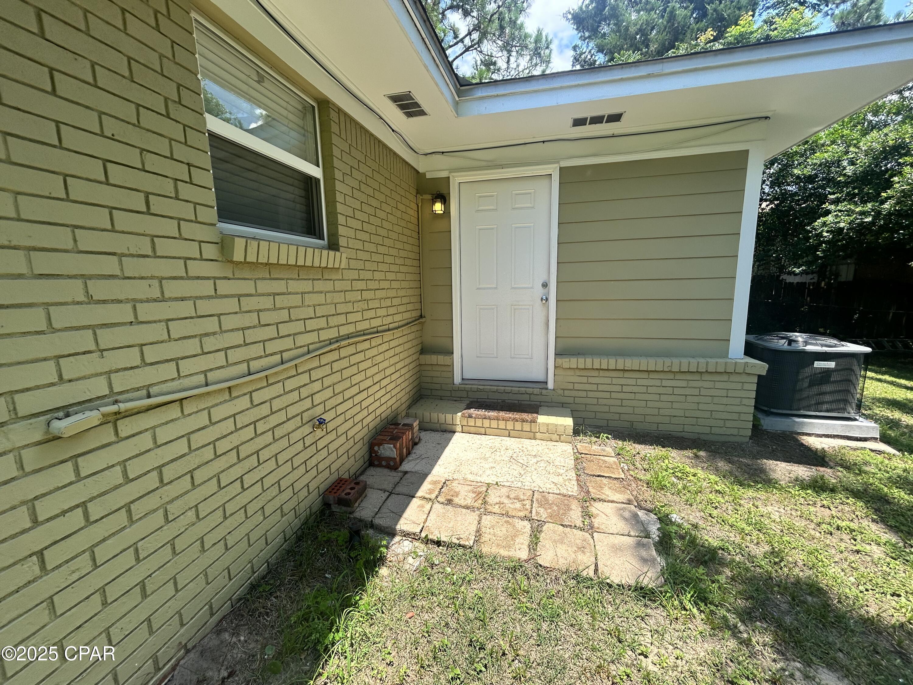 Image 22 For 16238 Lullwater Drive