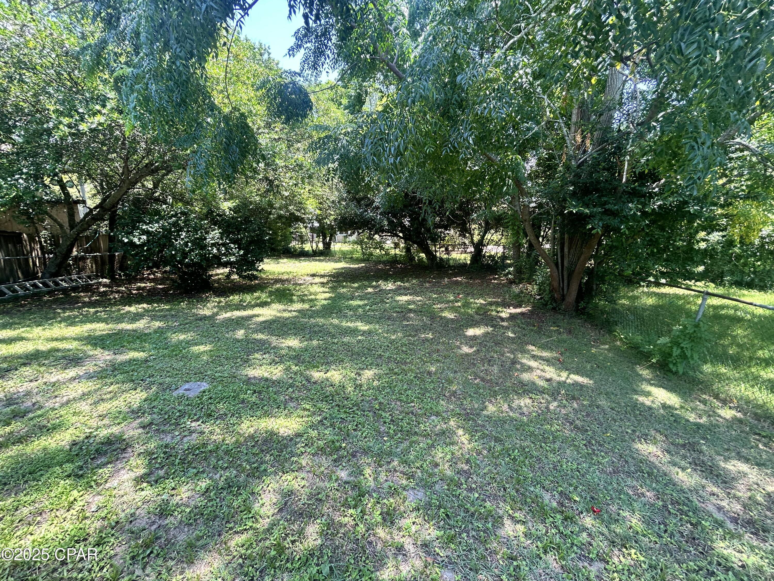 Image 23 For 16238 Lullwater Drive