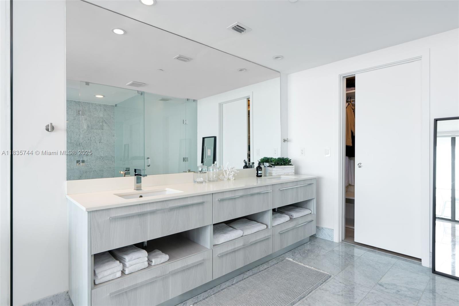 3131 NE 7th Ave #1202, Miami FL 33137