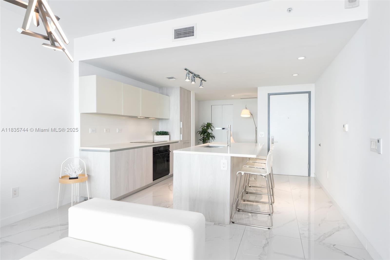 3131 NE 7th Ave #1202, Miami FL 33137