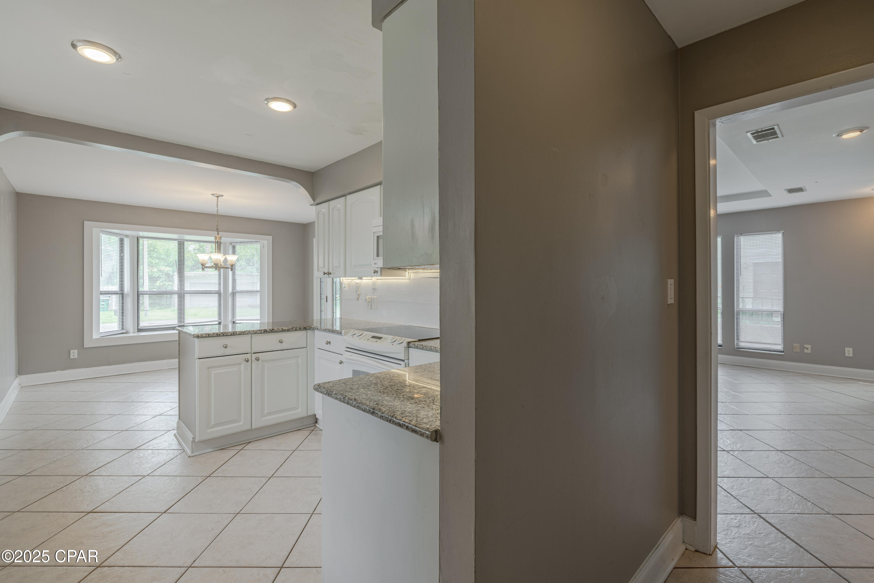 Image 14 For 3625 Ohenry Drive
