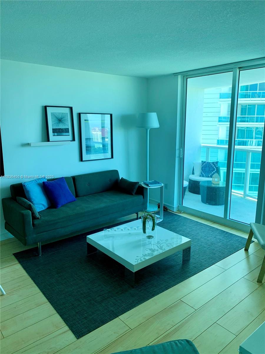 2101 Brickell Ave #2911, Miami FL 33129