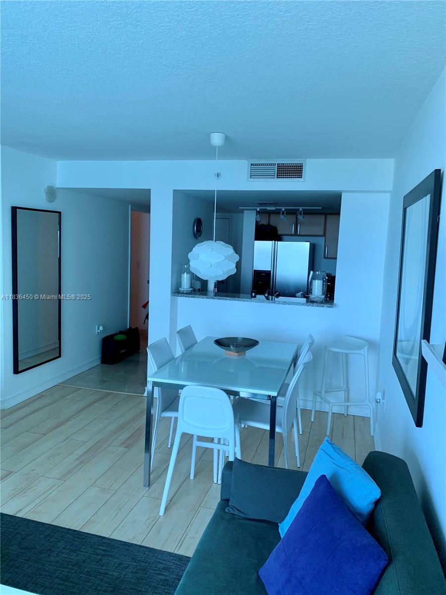 2101 Brickell Ave #2911, Miami FL 33129