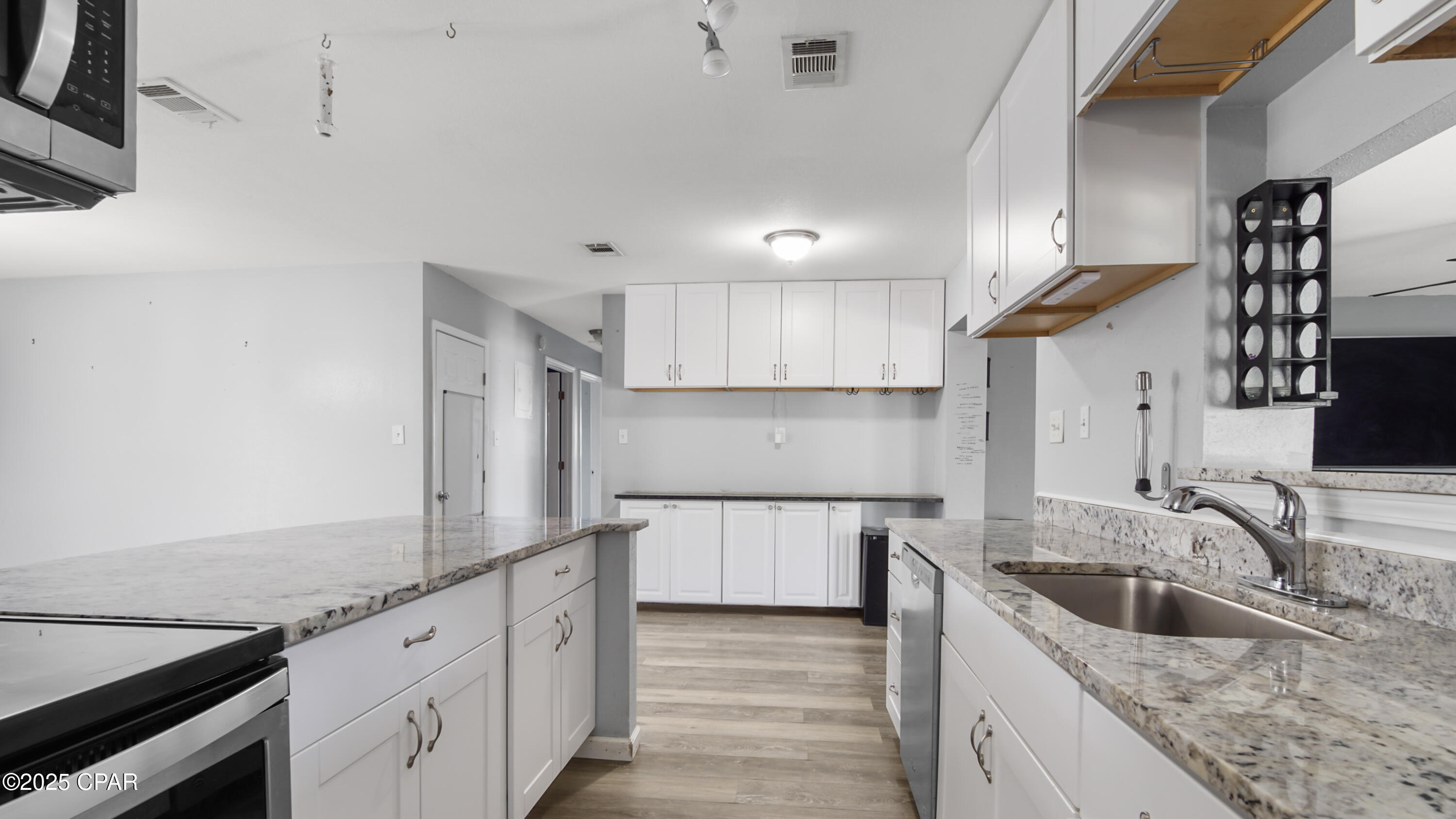 Image 6 For 2606 20th Street
