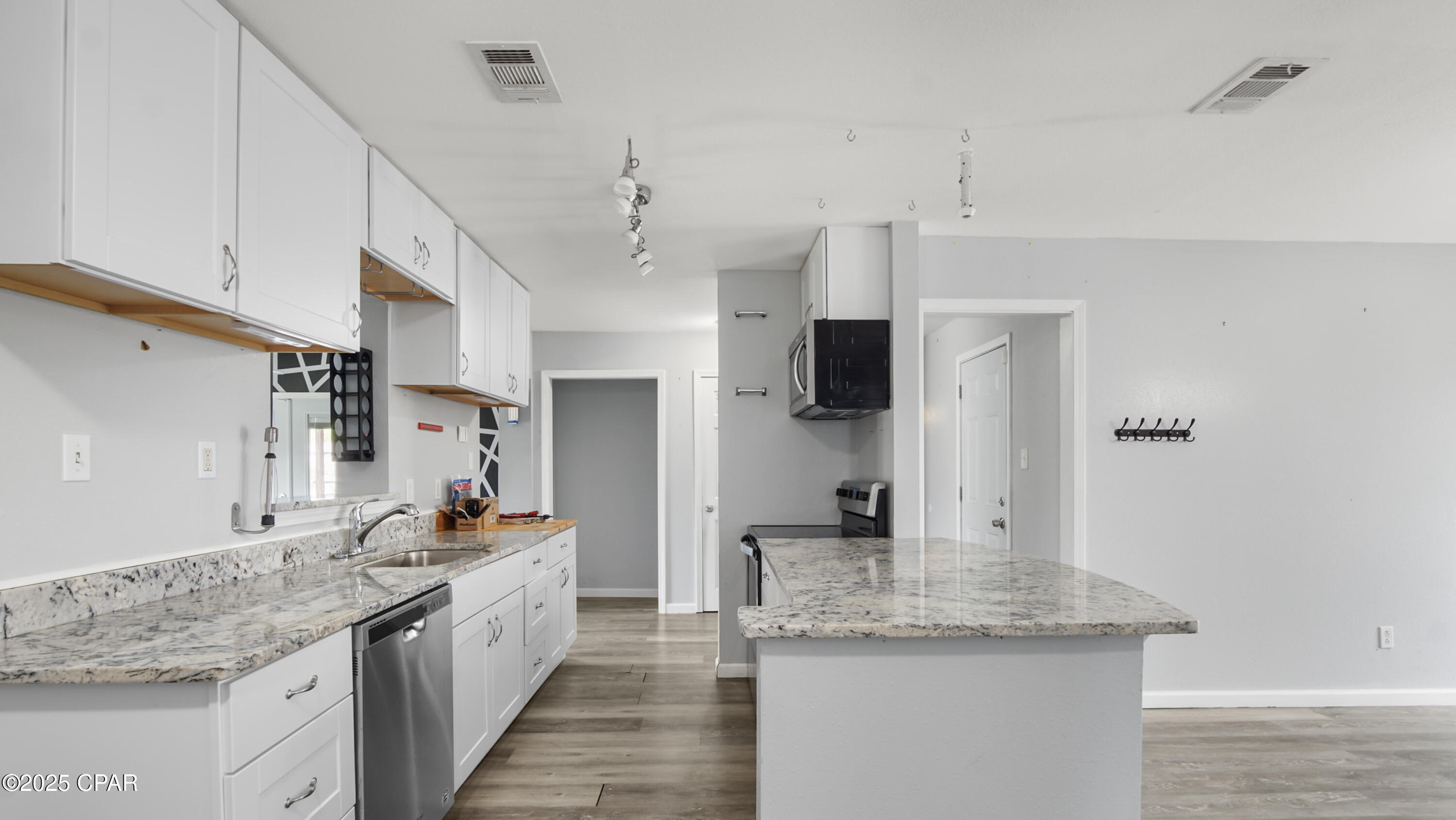 Image 7 For 2606 20th Street